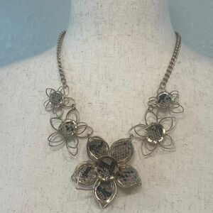 Gold Chain Necklace With Gold Wire And Snakeskin Flowers